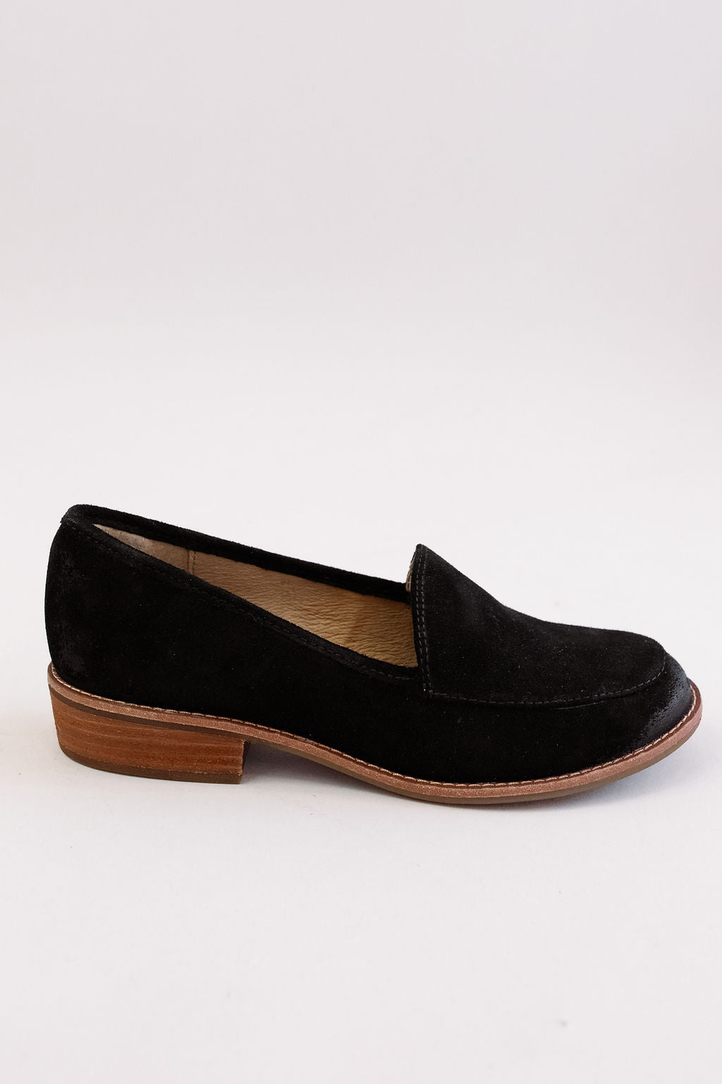 Sofft | Napoli Loafer | Black Suede - Poppy and Stella