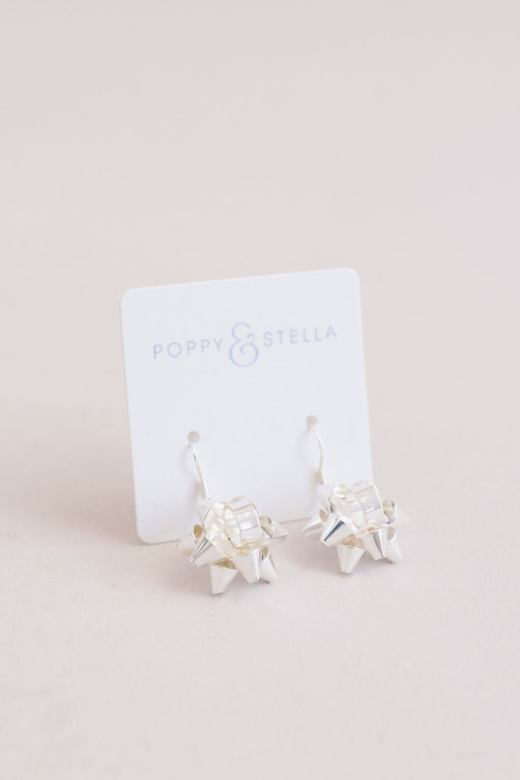Dangle Gift Bow Earrings | Silver - Poppy and Stella