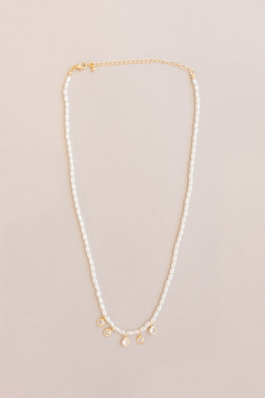 Oblong Pearl & Gem Beaded Necklace - Poppy and Stella