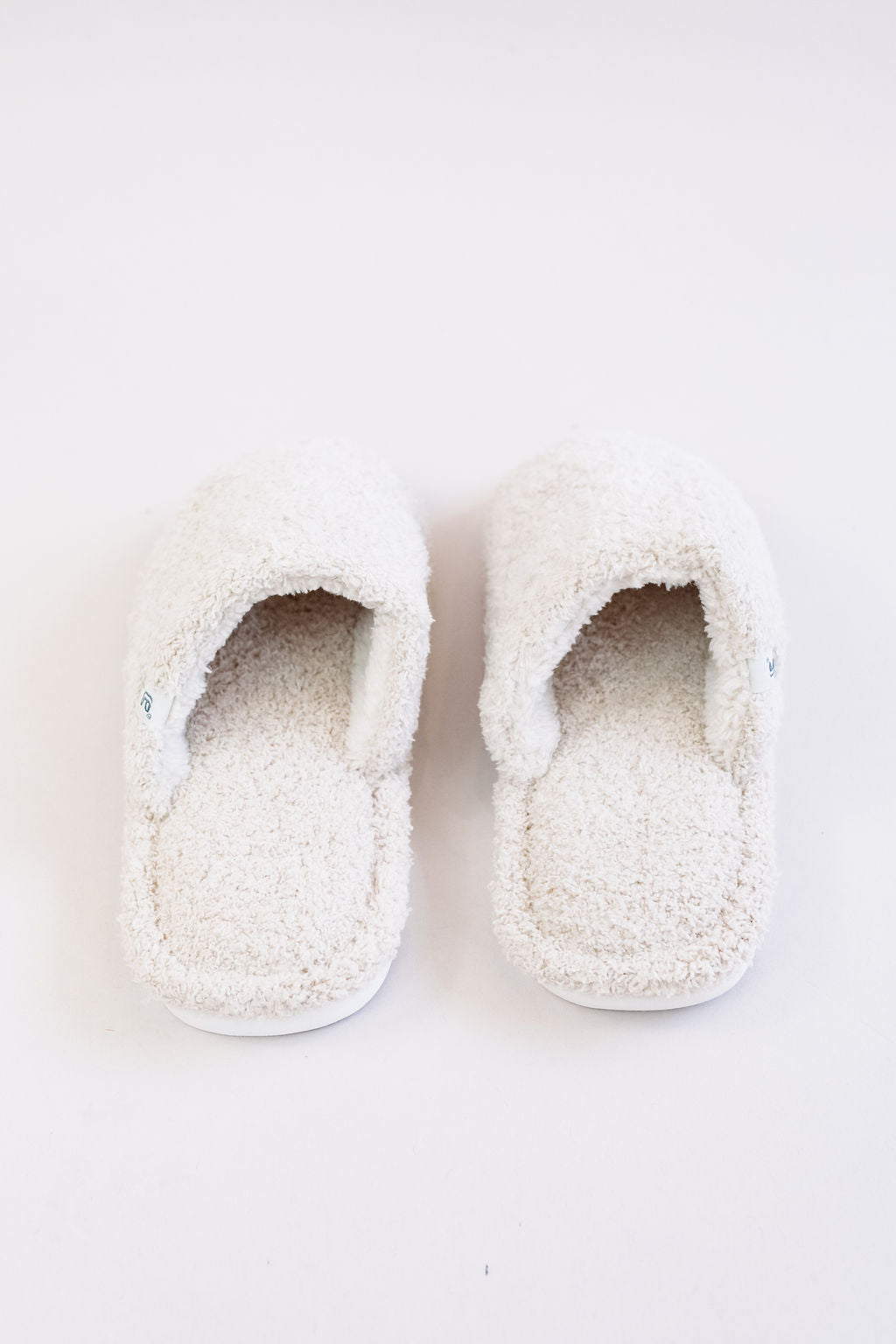 Solid Fuzzy Slippers | Assorted - Poppy and Stella
