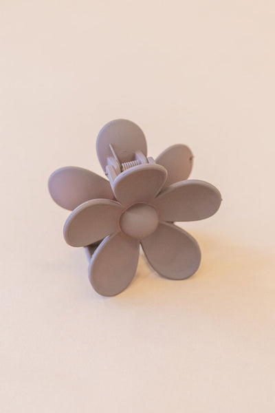 Matte Flower Claw Clip | Assorted - Poppy and Stella