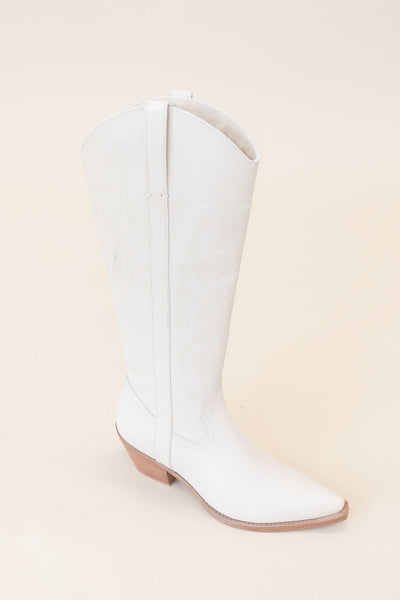 Matisse | Agency Boots | White - Poppy and Stella