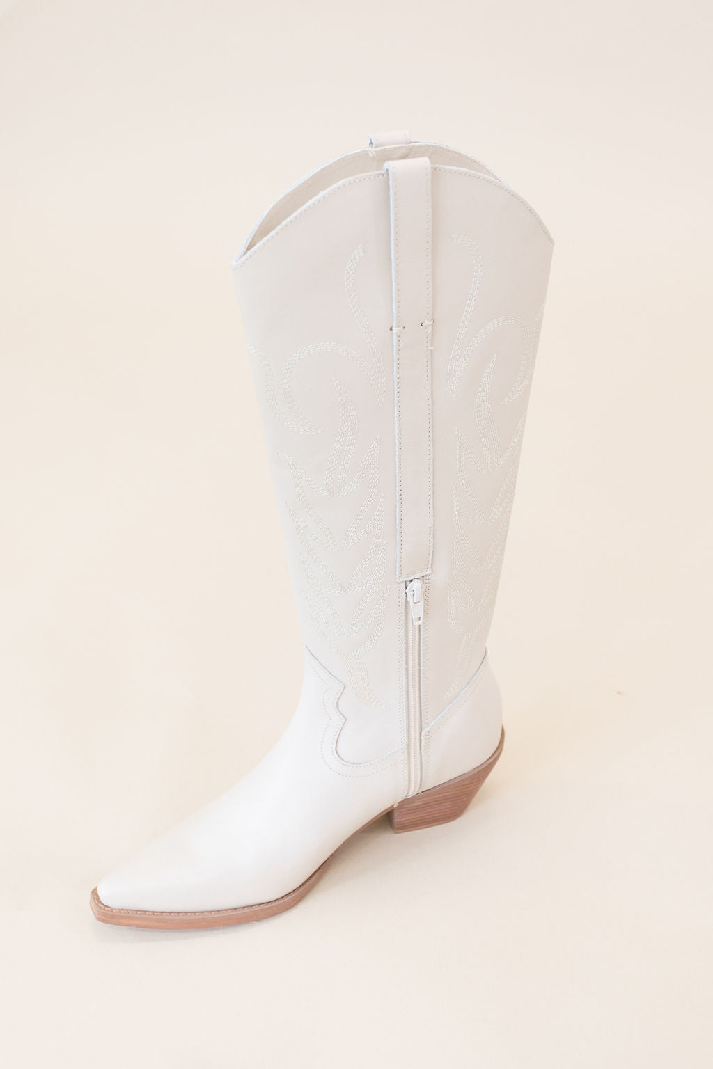 Matisse | Agency Boots | White - Poppy and Stella
