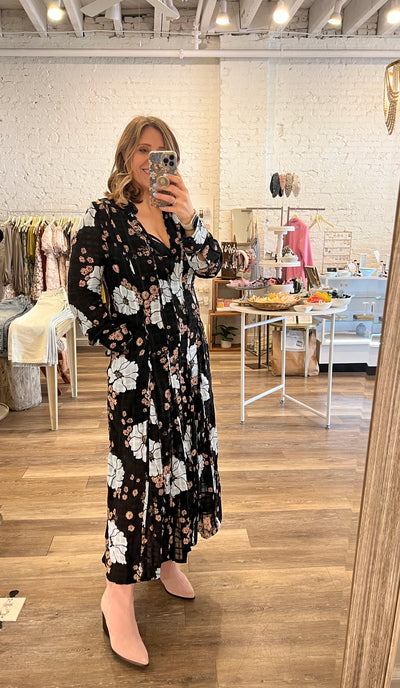 Private Personal Styling Session with Gift Card - Poppy and Stella