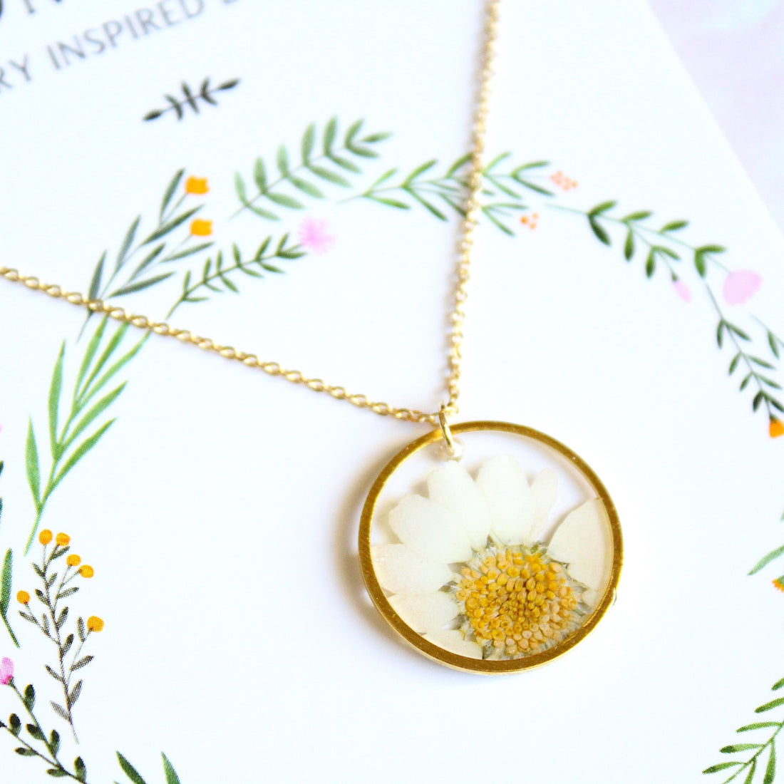 Pressed Flower Necklace | Daisy | Gold