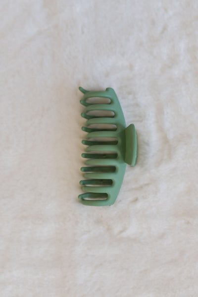 Theia Large Matte Claw Clip | Assorted - Poppy and Stella