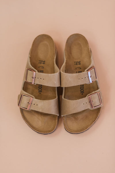 Birkenstock | Arizona Oiled Leather Sandal | Tobacco Brown