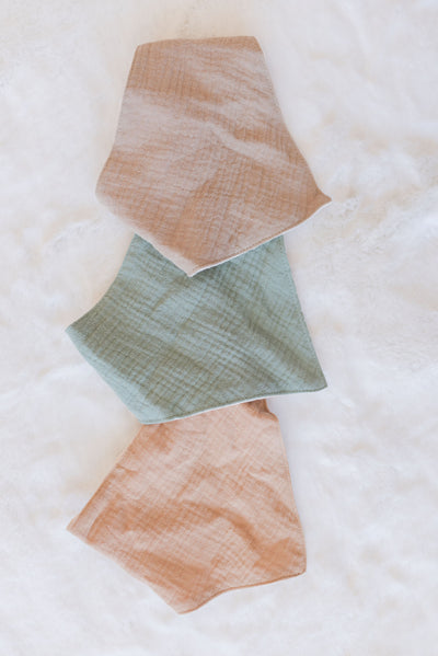 Double Sided Snap Linen Bandana Bib | Asst. - Poppy and Stella